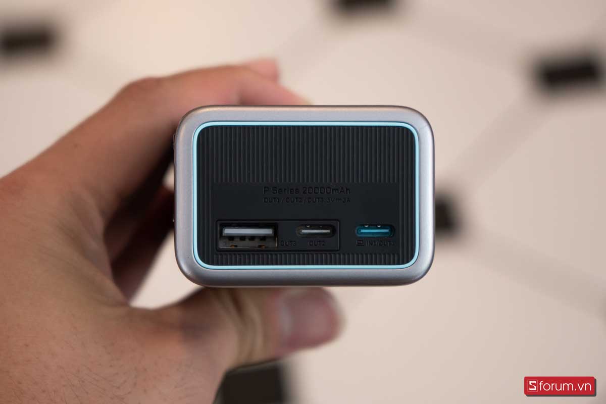 Trên tay pin dự phòng Cuktech 15: Dung lượng siêu khủng 20,000mAh, công suất sạc 150W, dùng được cho laptop