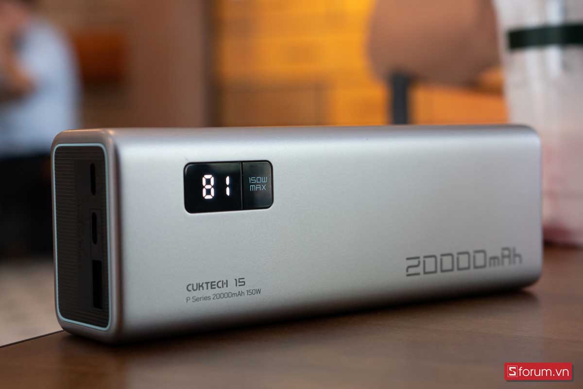 Trên tay pin dự phòng Cuktech 15: Dung lượng siêu khủng 20,000mAh, công suất sạc 150W, dùng được cho laptop