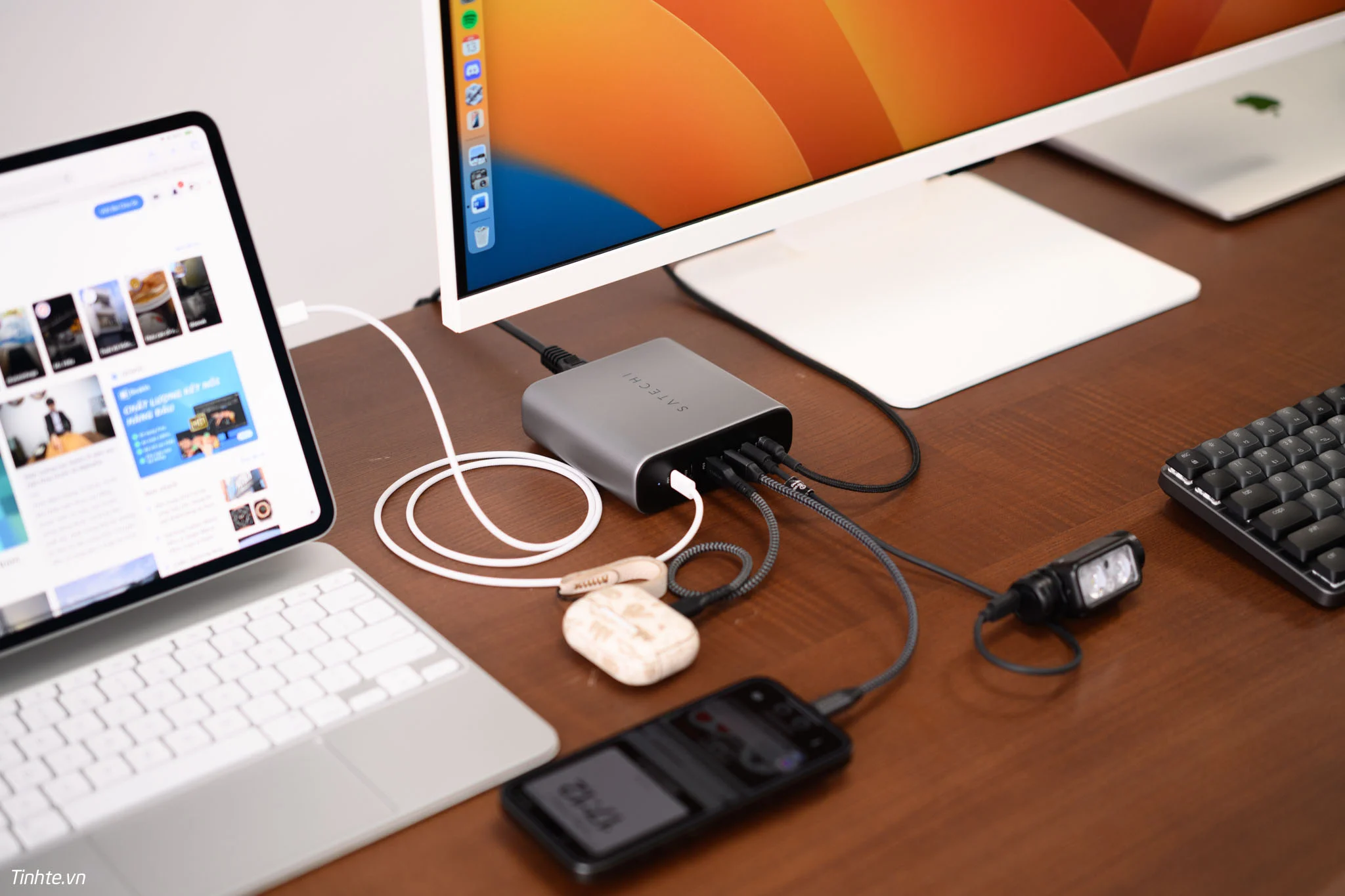 Tên tay siêu sạc Satechi 200W với 6 cổng USB-C mới nhất 2024