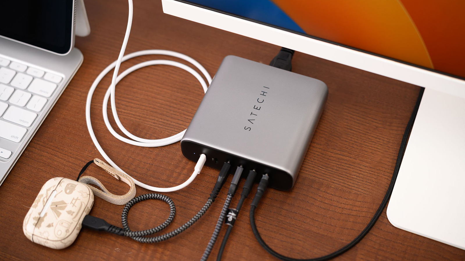 Siêu cục sạc Satechi 200W 6 cổng USB-C: Đánh giá chi tiết và trải nghiệm thực tế